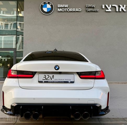 ב מ וו M3
