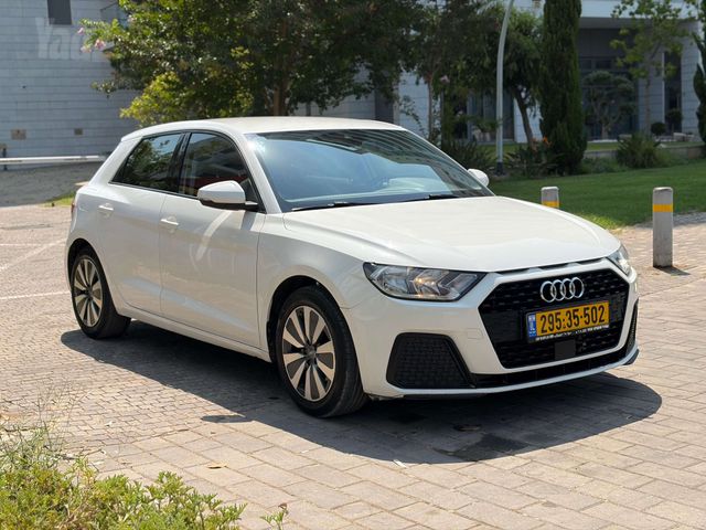 מודעת רכב אאודי A1 2