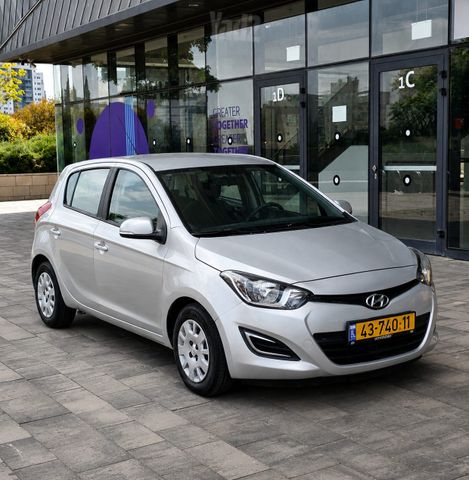 יונדאי i20