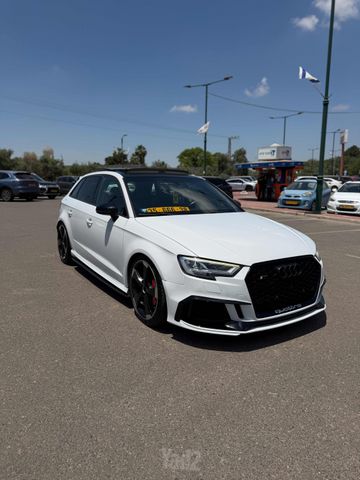 אאודי S3
