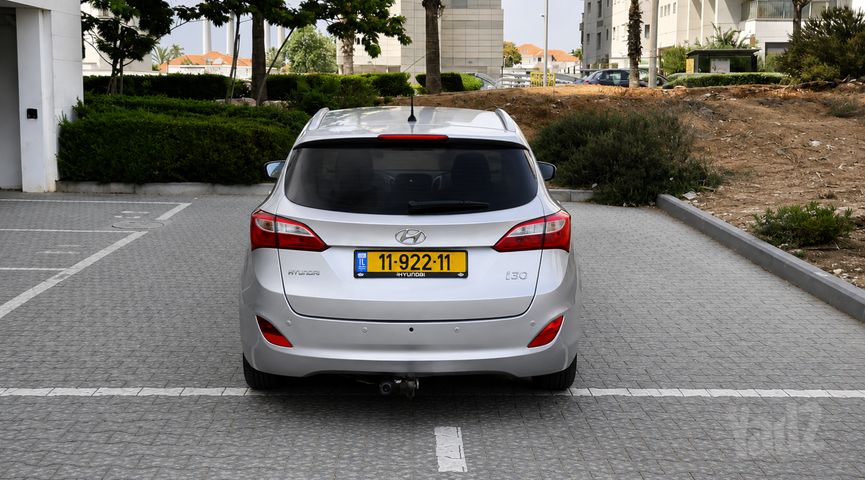 יונדאי i30