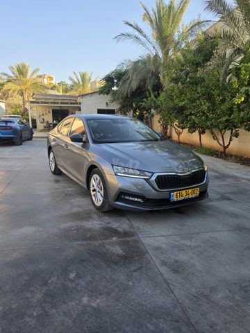 סקודה אוקטביה