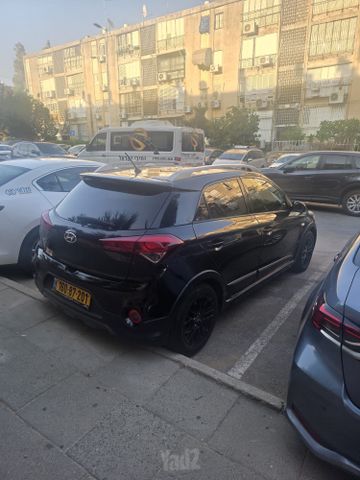 יונדאי I20 קרוס