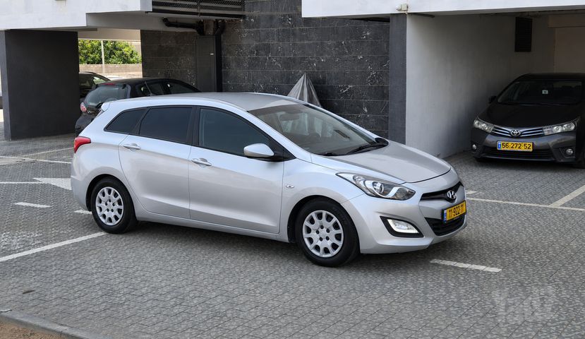 יונדאי i30