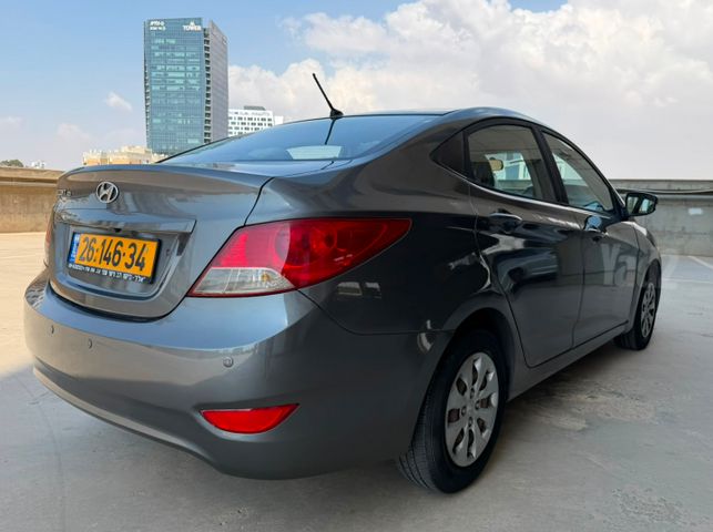 יונדאי אקסנט i25