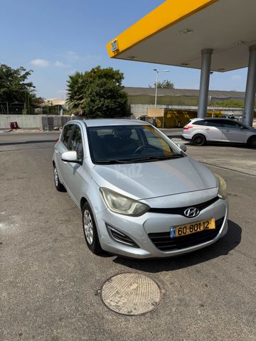 יונדאי i20