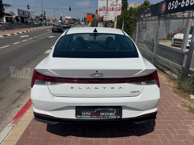 יונדאי אלנטרה