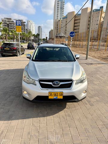 סובארו XV