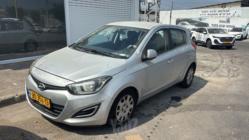 מודעת רכב יונדאי i20