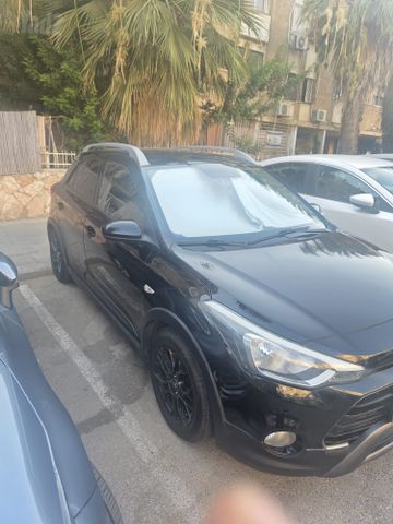 יונדאי I20 קרוס