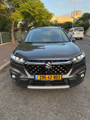 סוזוקי S-Cross
