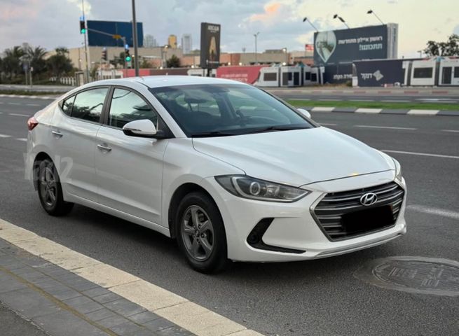 יונדאי אלנטרה
