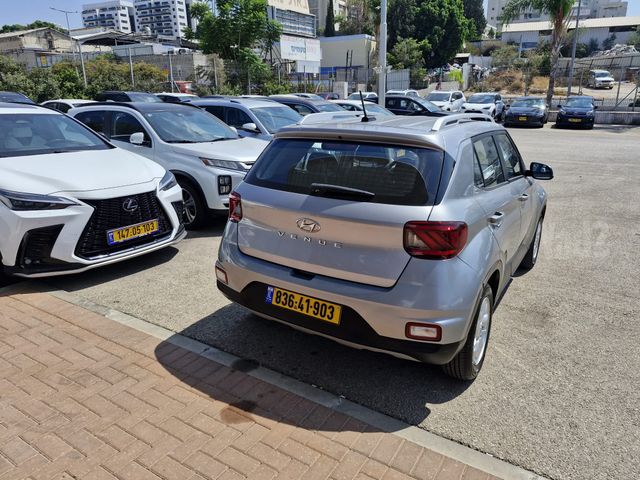מודעת רכב יונדאי וניו 2