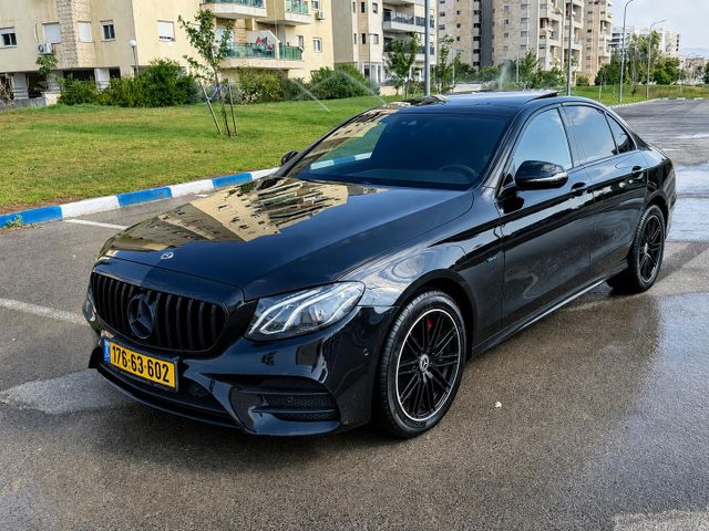 מודעת רכב מרצדס-בנץ E-class 1