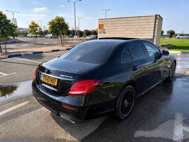 מרצדס-בנץ E-class