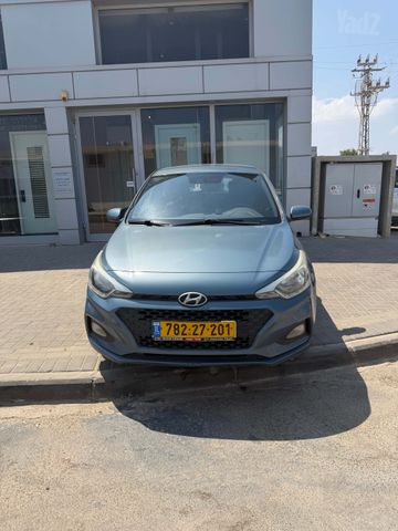 מודעת רכב יונדאי i20