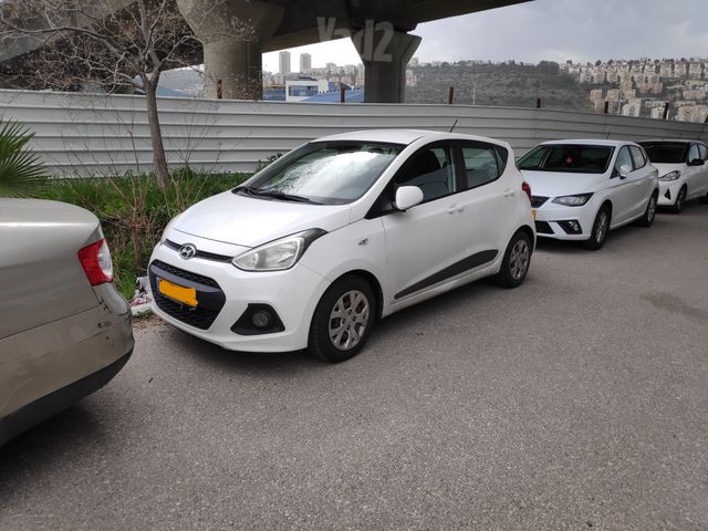 יונדאי i10