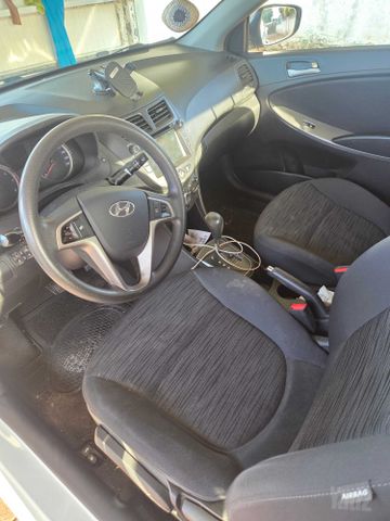 יונדאי אקסנט i25