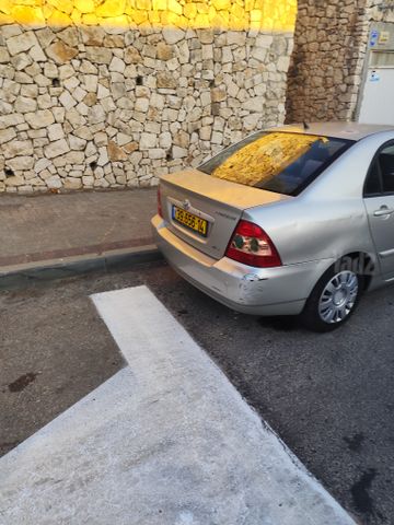 טויוטה קורולה