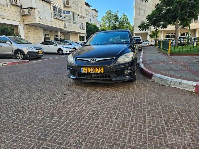 יונדאי i30