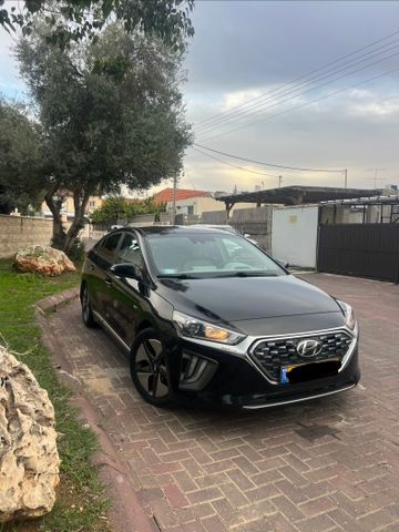 יונדאי איוניק