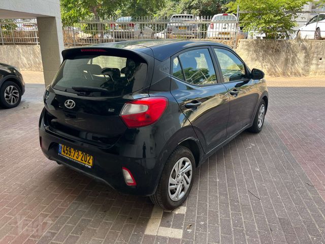 יונדאי i10
