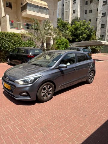 מודעת רכב יונדאי i20