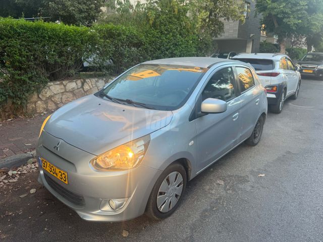 מיצובישי ספייס סטאר