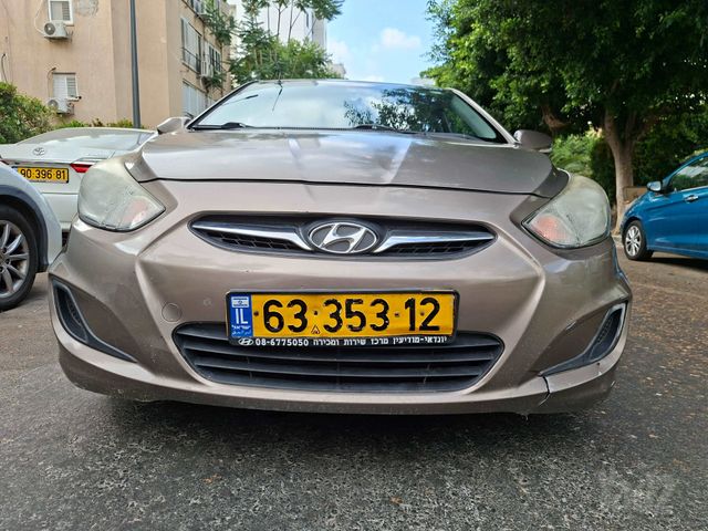 יונדאי אקסנט i25