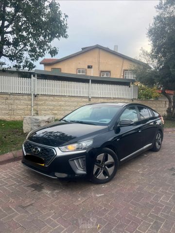 יונדאי איוניק