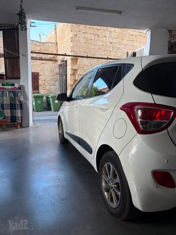 יונדאי i10