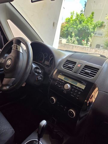 סוזוקי SX4