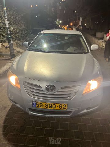מודעת רכב טויוטה קאמרי