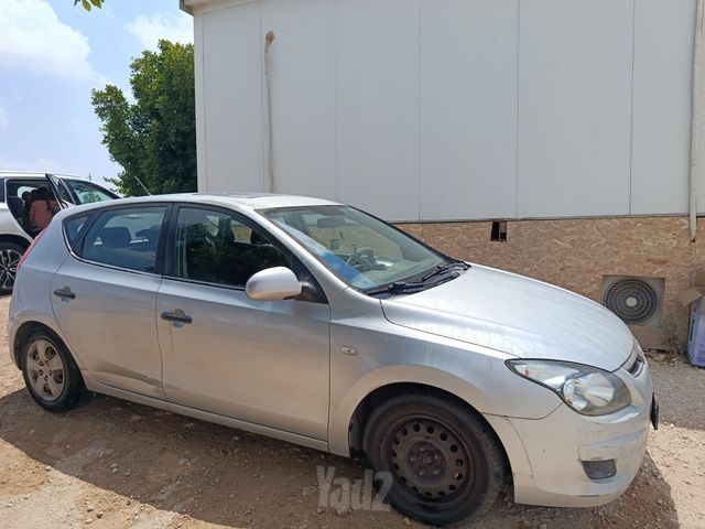 יונדאי i30