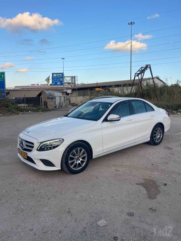מרצדס-בנץ C-class