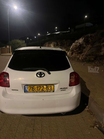 טויוטה אוריס