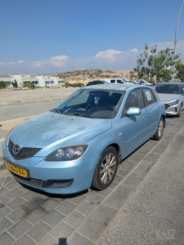 מודעת רכב מאזדה 3