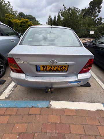 טויוטה קורולה