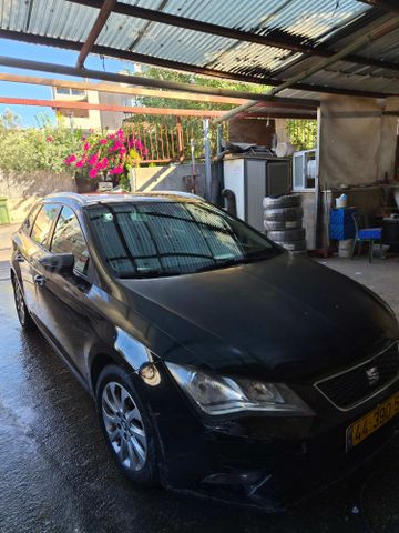 סיאט לאון