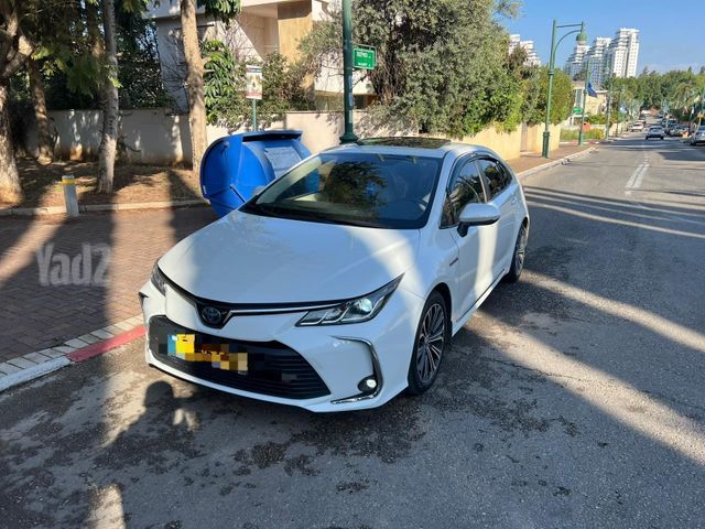 טויוטה קורולה