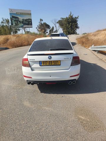 סקודה אוקטביה