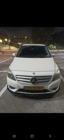 מרצדס-בנץ B-class