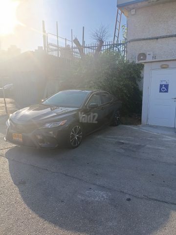 טויוטה קאמרי