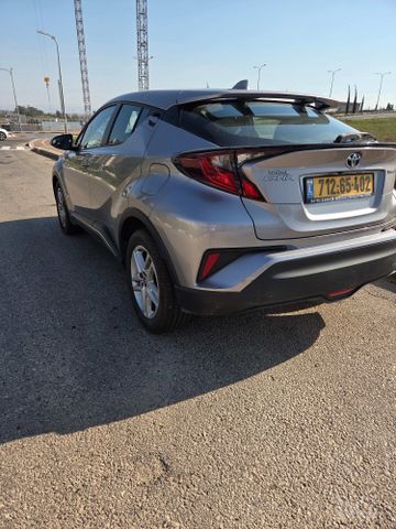 טויוטה C-HR