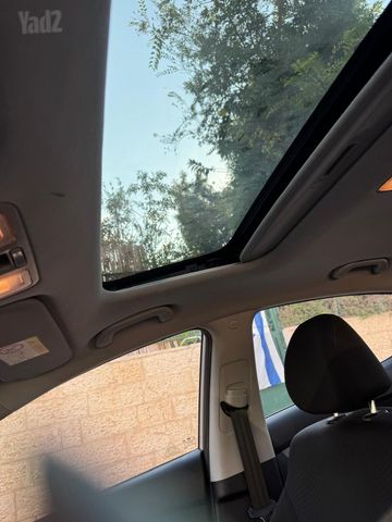 יונדאי I35