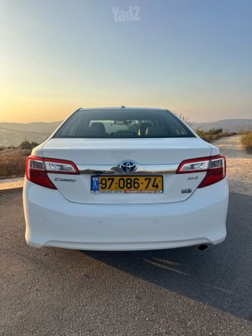 טויוטה קאמרי