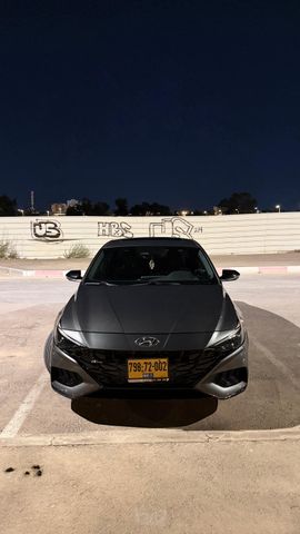 יונדאי אלנטרה