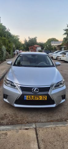 לקסוס CT