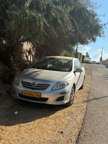 מודעת רכב טויוטה קורולה