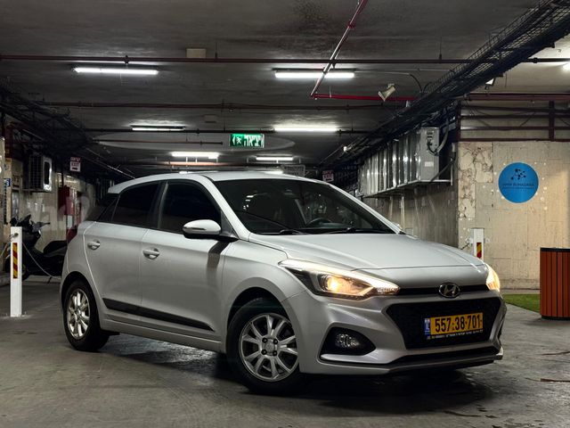 יונדאי i20
